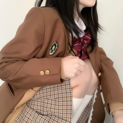 樱花树下的时间胶囊